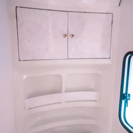 Caravan Laguna - Free Parking *