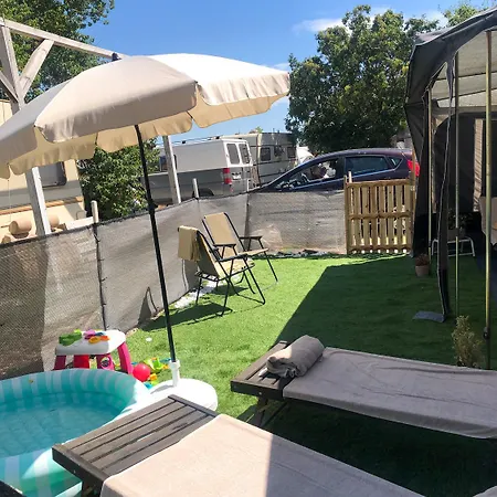Caravan Laguna - Free Parking * Topola