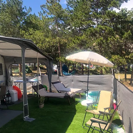 Caravan Laguna - Free Parking Kemping